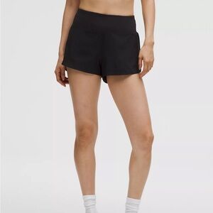 Lululemon Speed Up Short *2.5"
Black